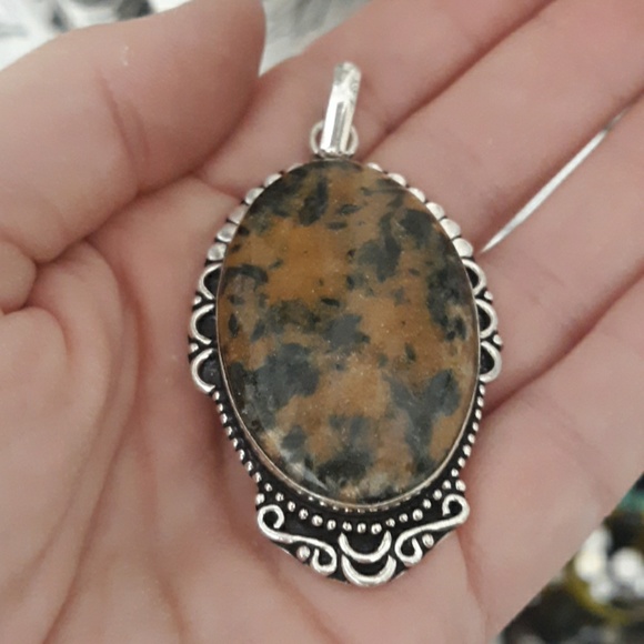 New Green Tourmaline 925 Silver Pendant. - Picture 4 of 8